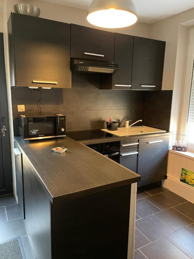 Agreable Maison De Ville A Pacy Sur Eure Екстериор снимка
