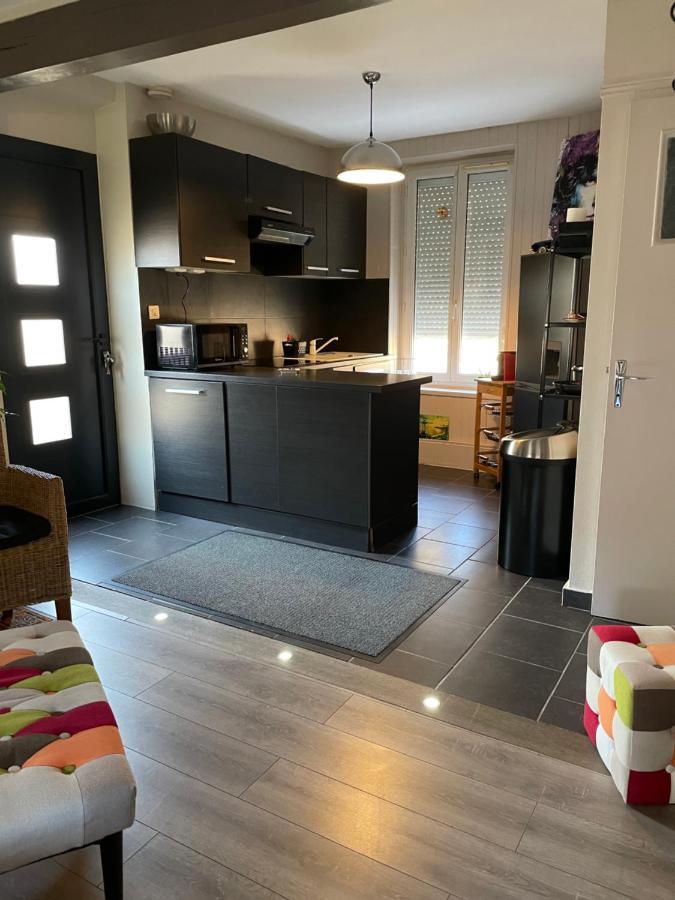 Agreable Maison De Ville A Pacy Sur Eure Екстериор снимка